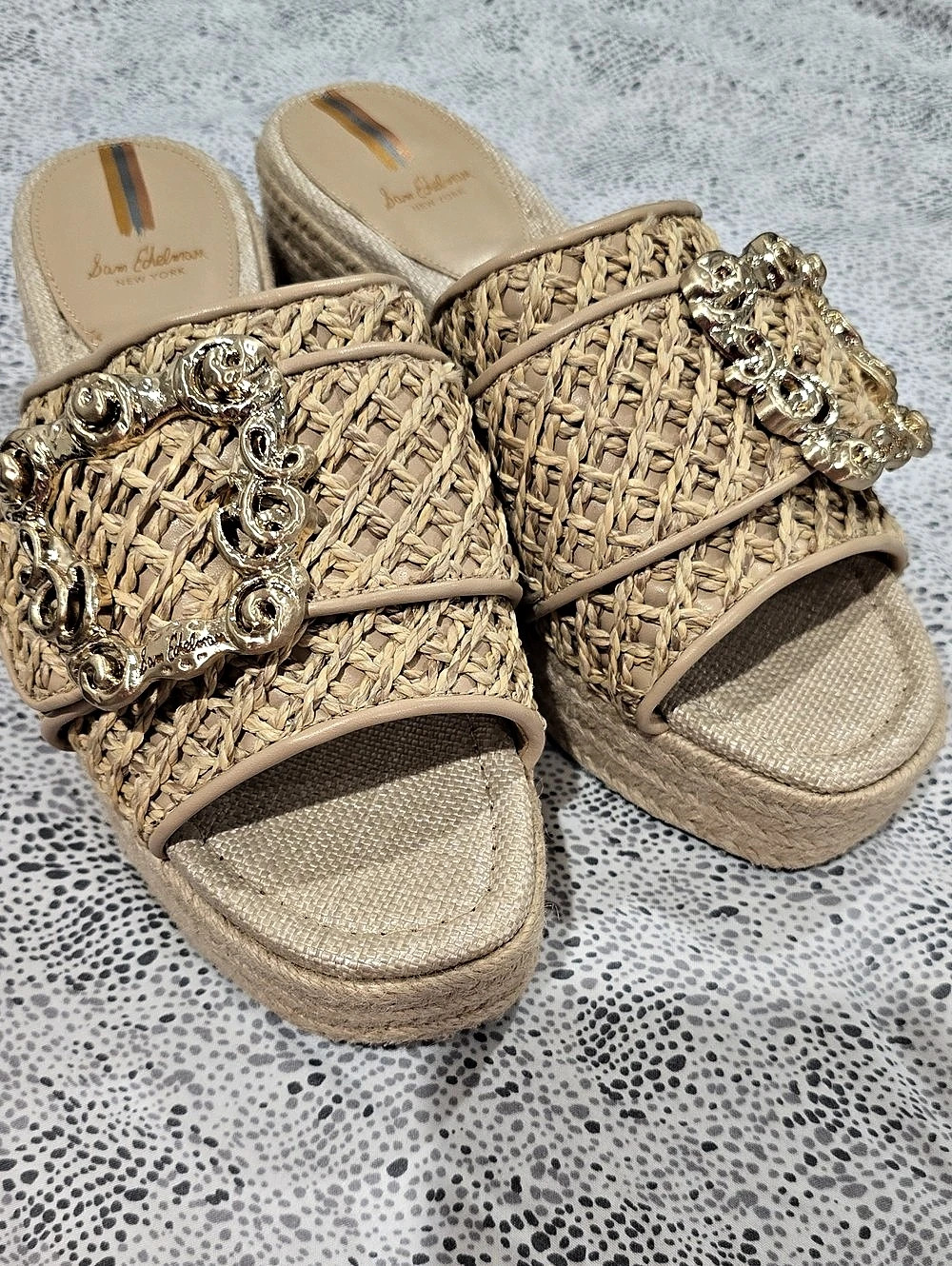 Sam Edelman New York Embellished Wedge Sandals in Beige & Gold Metal New